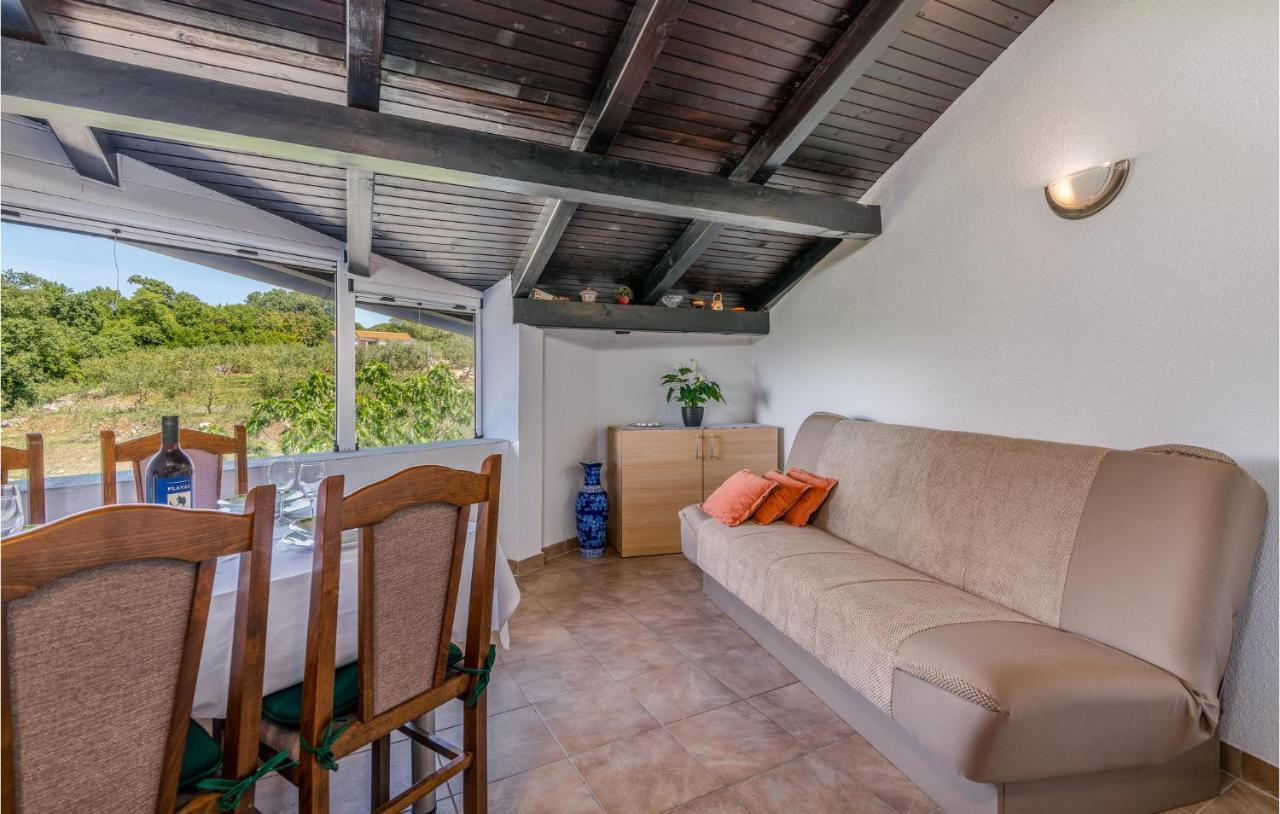 Amazing Apartment In Zupanje With Wifi Bagian luar foto